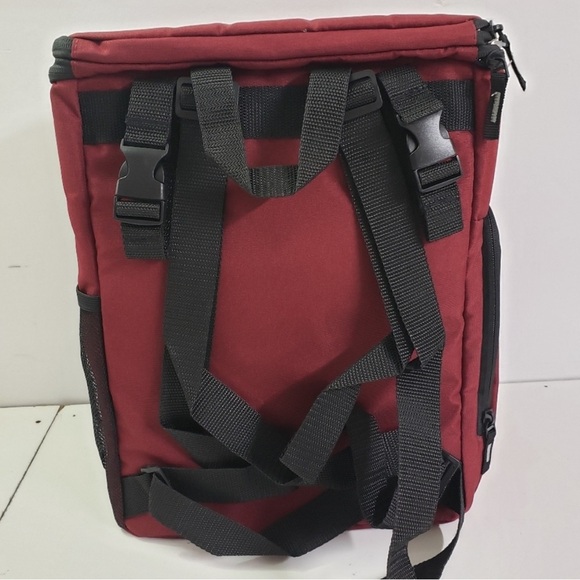 Fulton Co. Diaper Bag Backpack Removable Jumpsack & Changing Pad - Picture 4 of 6